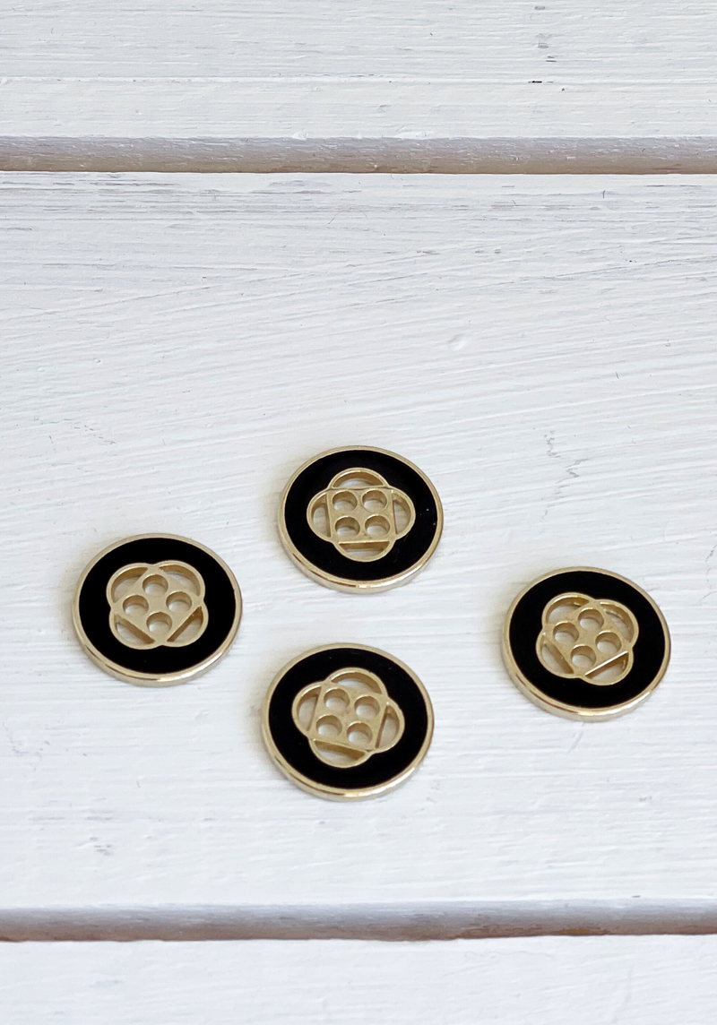 Poppy Black Gold Button 15 and 18 mm