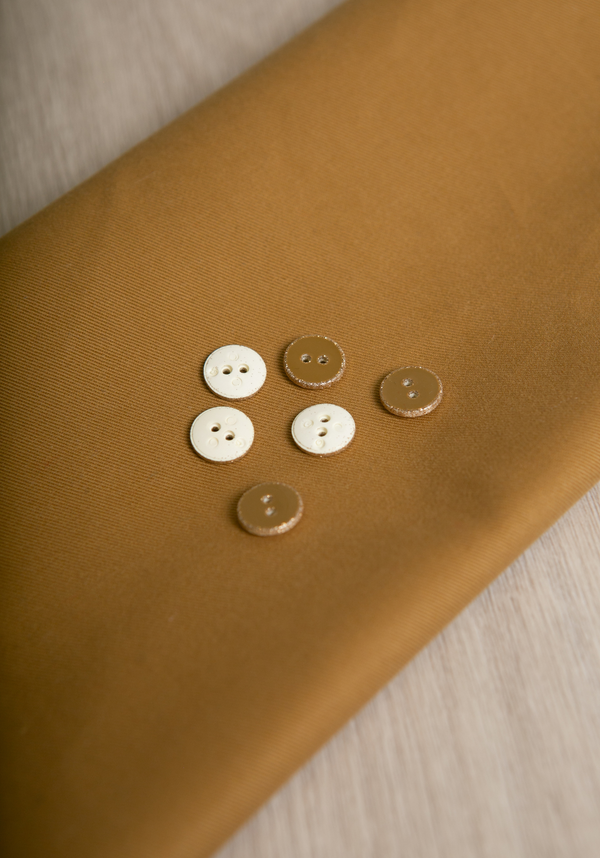 12mm Gold Glitter Cumin Button