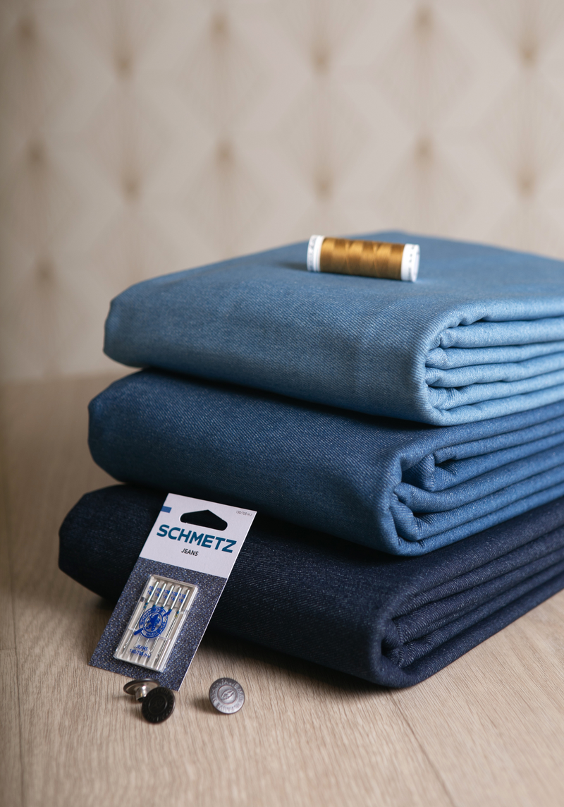 COUPONS - Tissu jean Sergio poids moyen - Bleu Foncé