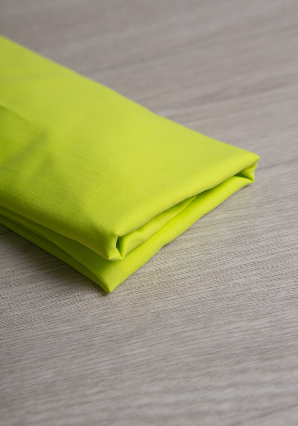 COUPON 160 cm - Tissu voile de coton Jaune Sulfure