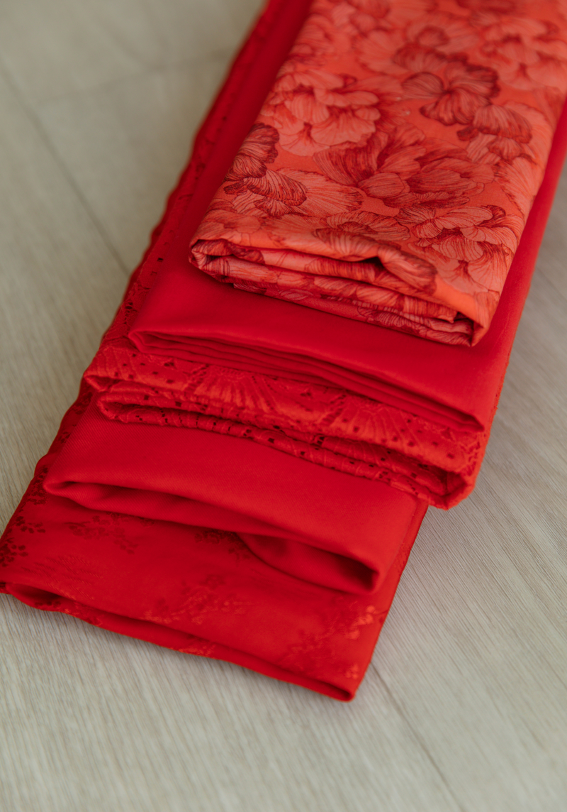 Tissu popeline de viscose imprimée Panache Rouge